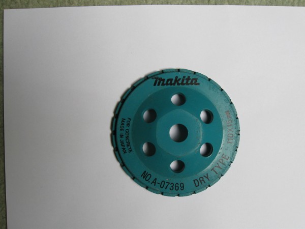 MAKITA dijamantna brusna ploča 110x15 mm A-07369