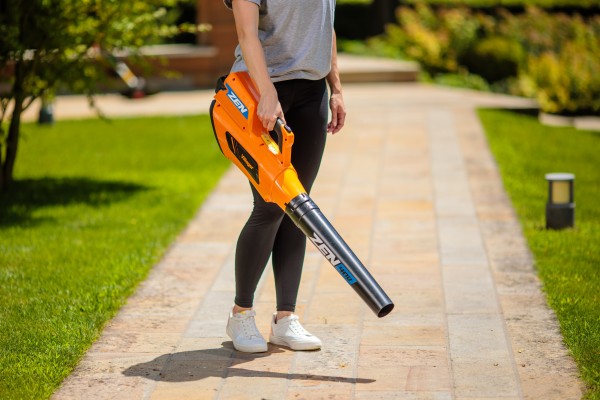 VILLAGER ZEN aku puhalo set BL5040+ 1x40V4,0Ah + punjač  BL5040 BW25